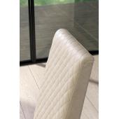 bezs mubor elegans polgari etkezoszek karpitos szek vintage szurke tolgy fenyes elegans letisztult modern minimal butor etkezo formavivendi lakberendezes.jpg